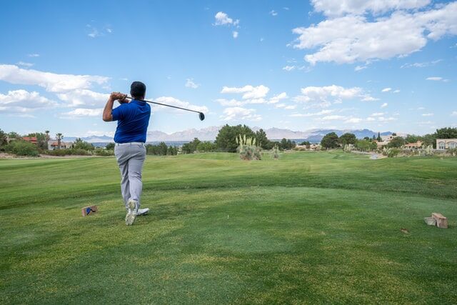 Tips to Protect Your Wrist on the Golf Course